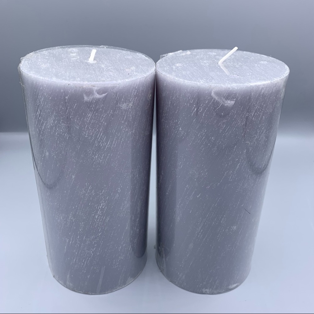 Bundle of 2 HD Designs scratch pillar gray candles